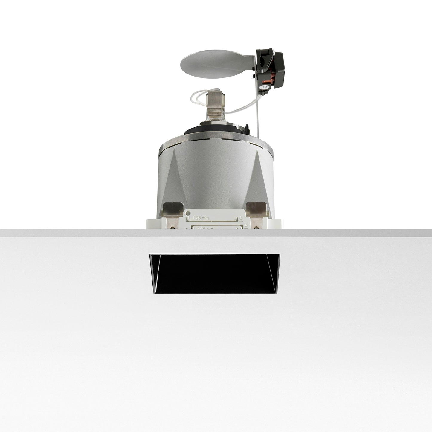 FLOS Architectural Kap 105 Square — Empotrable LED Retrofit Blanco